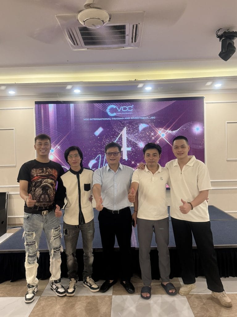 Gala Diner ấm cúng và sang trọng VCC Sealant Sản xuất phân phối keo silicone và chất kết dính chuyên nghiệp Gala Diner ấm cúng và sang trọng