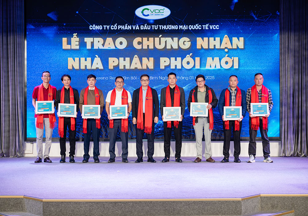 Lễ trao chứng nhận NPP mới của VCC VCC Sealant Sản xuất phân phối keo silicone và chất kết dính chuyên nghiệp Lễ trao chứng nhận NPP mới của VCC