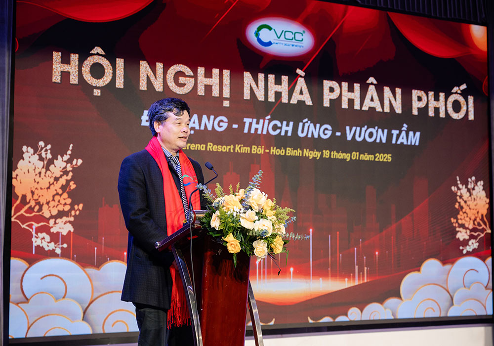 Ông Phạm Văn Bắc Trưởng ban cố vấn VCC chia sẻ về tình hình thị trường keo VCC Sealant Sản xuất phân phối keo silicone và chất kết dính chuyên nghiệp Ông Phạm Văn Bắc Trưởng ban cố vấn VCC chia sẻ về tình hình thị trường keo