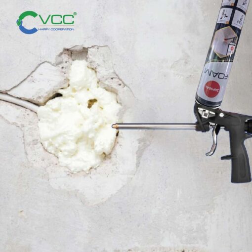 Bịt kín các khe hở to bằng Japseal PU Foam