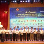 Lễ công bố mạng lưới đào tạo trung tâm xuất sắc và tài năng về công nghệ 40