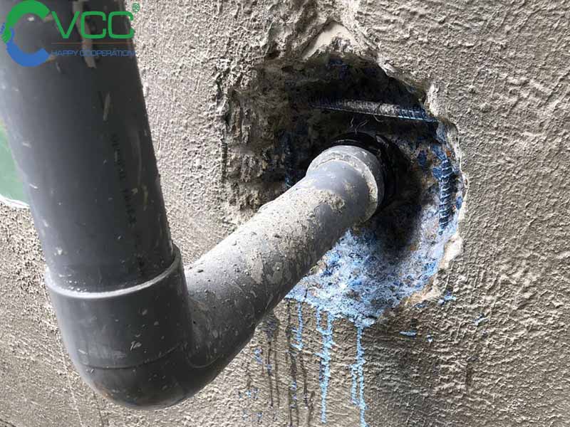 Chống thấm cho cổ ống xuyên tường