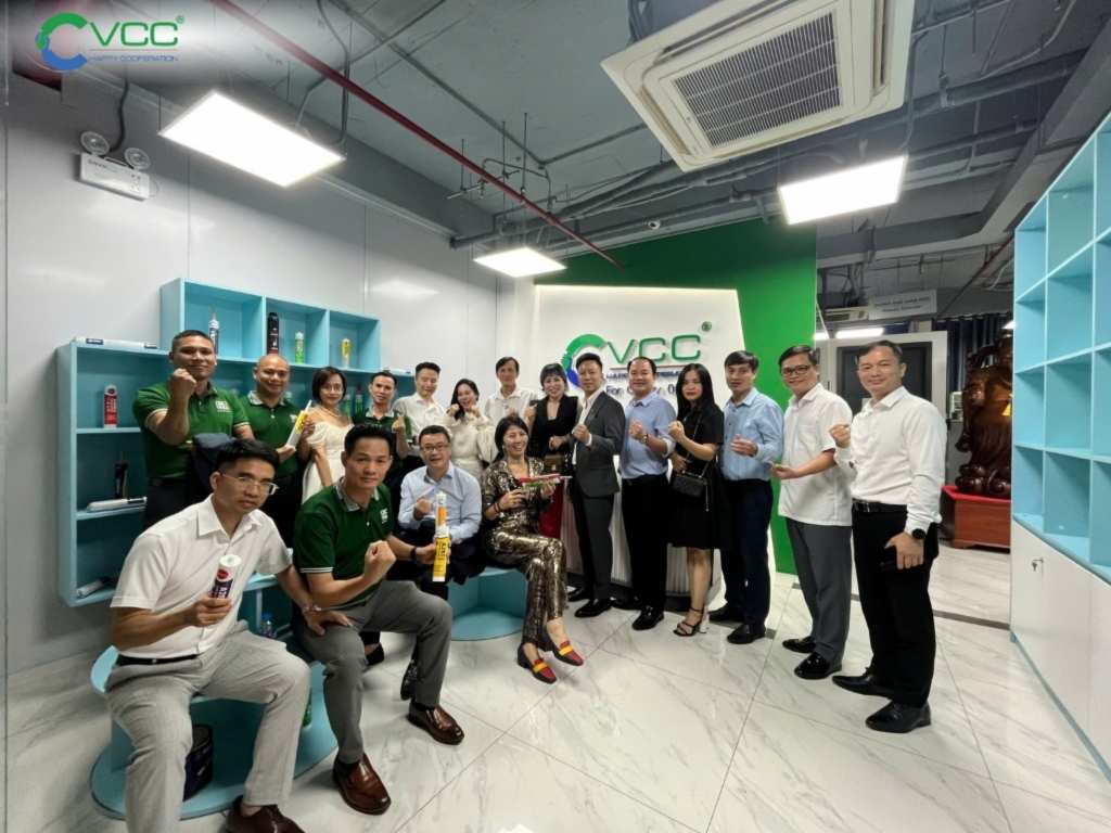 Không gian tọa đàm tại tầng 5 văn phòng VCC mang lại cảm giác chuyên nghiệp thân mật và đầy năng lượng sáng tạo VCC Sealant Sản xuất phân phối keo silicone và chất kết dính chuyên nghiệp Không gian tọa đàm tại tầng 5 văn phòng VCC mang lại cảm giác chuyên nghiệp thân mật và đầy năng lượng sáng tạo