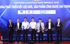 Vietnam Construction Awards 2025 vinh danh các doanh nghiệp phát triển vật liệu mới, sản phẩm công nghệ cao