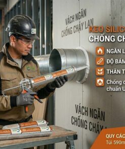 Thợ thi công sử dụng súng bắn keo xúc xích trám keo silicone chống cháy lan VCC V101 màu trắng quanh đường ống xuyên tường đạt chuẩn chống cháy lan trên 3 giờ và cấp FV0.