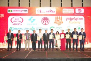 Bảng Vinh Danh in Logo Vcc Sealant Và Chủ Tịch Nguyễn Văn Thành Nhận Giải Tại Sự Kiện Quốc Tế Apec 2026  Vcc Sealant   Sản Xuất Phân Phối Keo Silicone Và Chất Kết Dính Chuyên Nghiệp